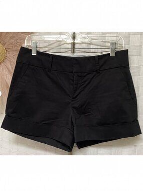 Club Monaco Black Short Shorts Size 6